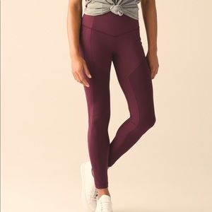 Lululemon All the Right Places Burgundy Size 6 28” Inseam Leggings